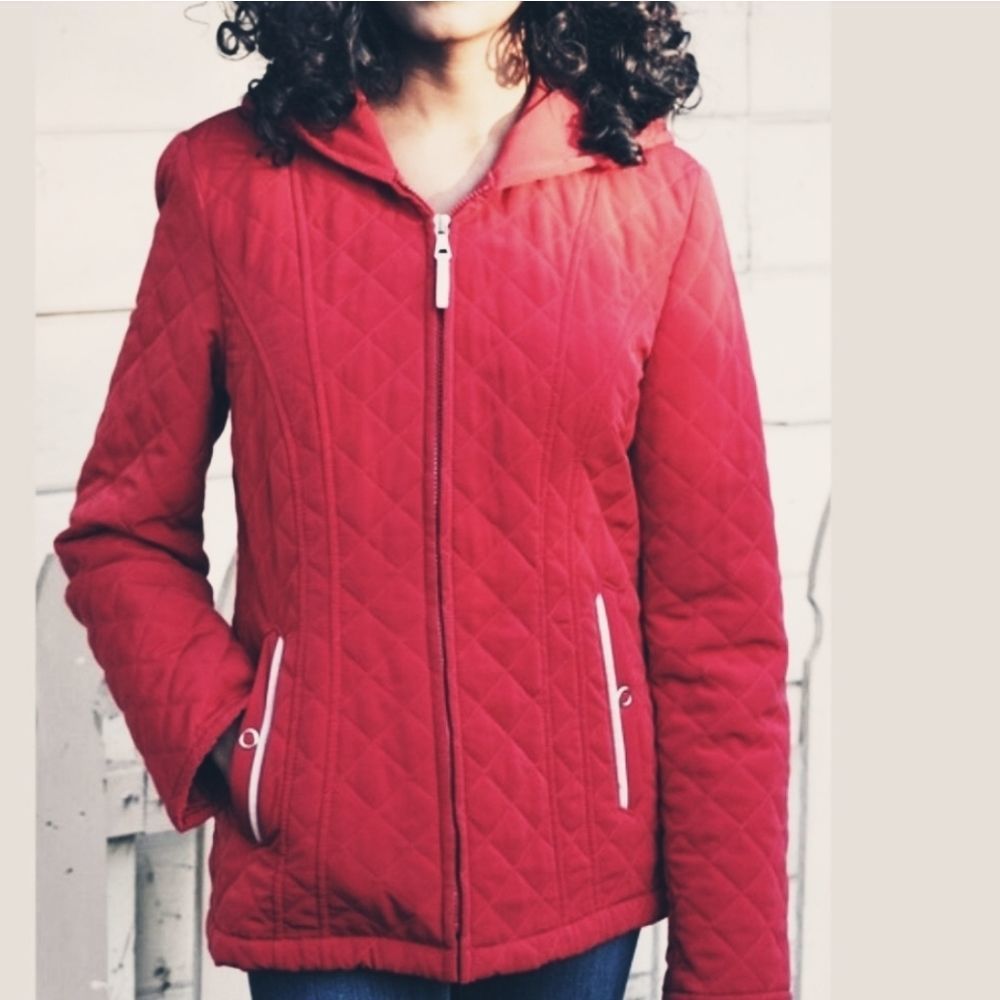 Quilted Red Zip-Front Women's Jacket
